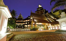 Kandawgyi Palace Hotel in Yangon